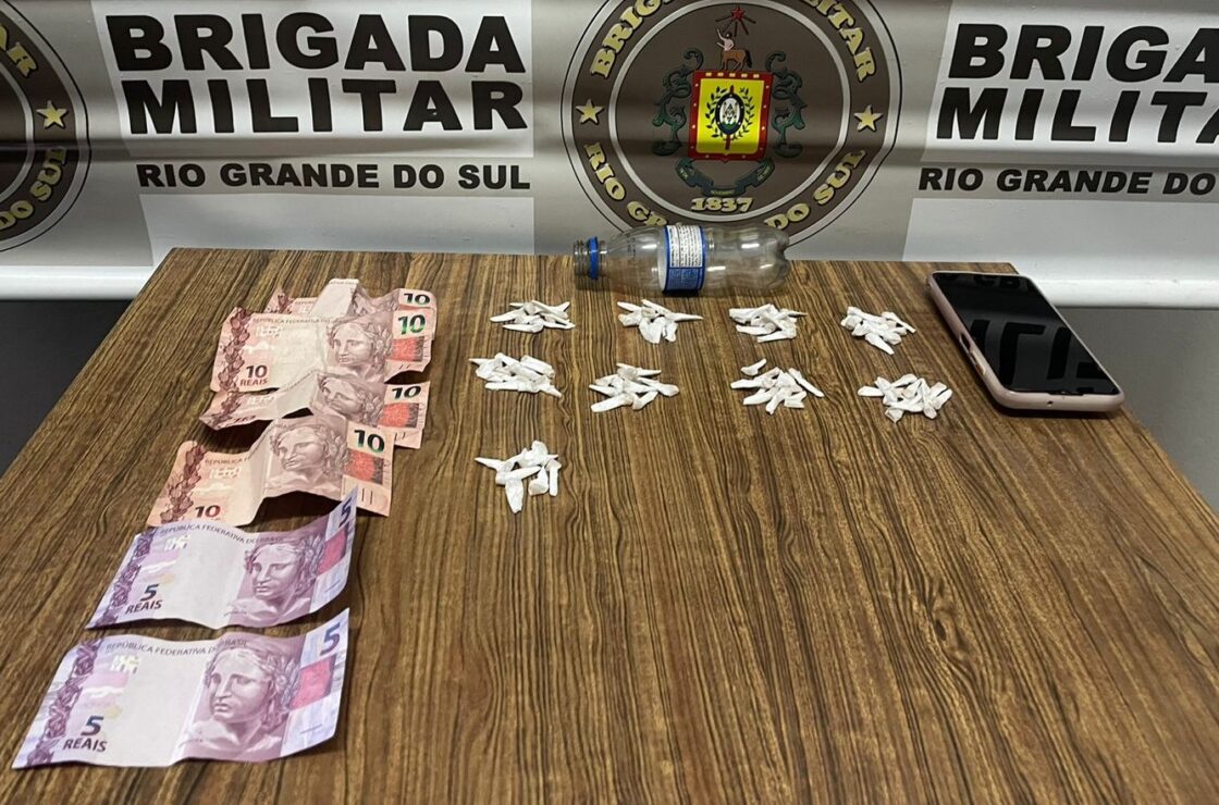 Batalhão De Choque Prende Homem Com 87 Pedras De Crack No Bairro São 