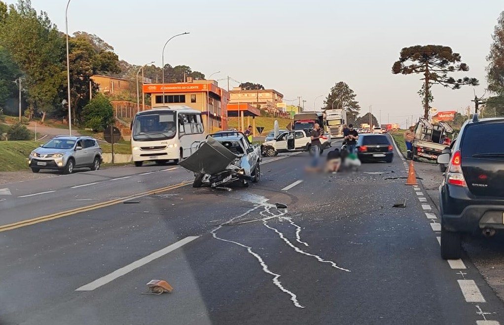 Motoristas Ficam Feridos Em Colis O Na Rsc Em Farroupilha Spa O